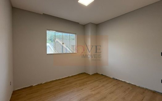 Sobrado Geminado no Amizade – REF 2062