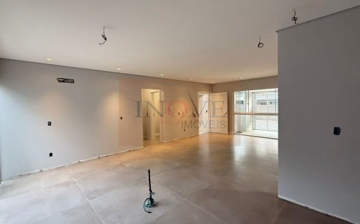 Sobrado Geminado no Amizade – REF 2062