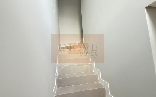 Sobrado Geminado no Amizade – REF 2062