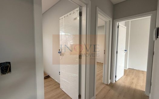 Sobrado Geminado no Amizade – REF 2062
