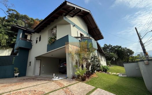 Sobrado no Vila Nova REF – 2064