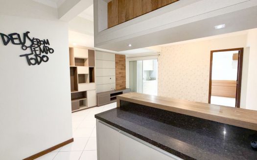 APARTAMENTO SEMIMOBILIADO – REF 6077