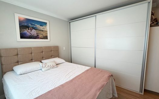 APARTAMENTO SEMI-MOBILIADO – REF 6084