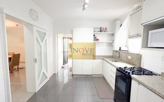 APARTAMENTO SEMIMOBILIADO – REF 6098